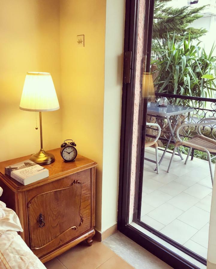 Evripides Vintage Airport Apartment Spata  Bagian luar foto