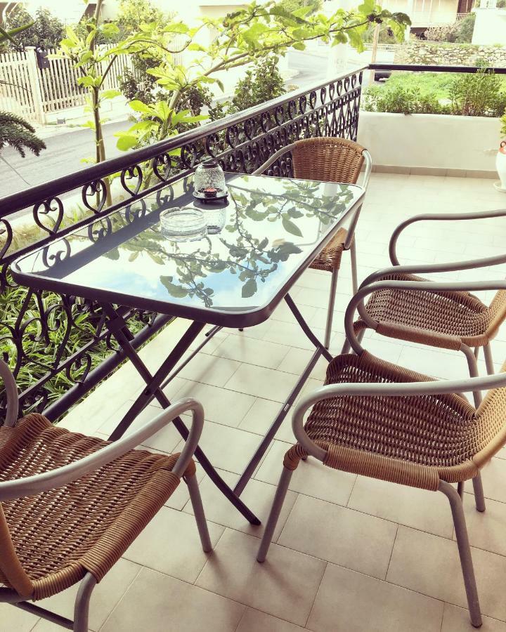 Evripides Vintage Airport Apartment Spata  Bagian luar foto