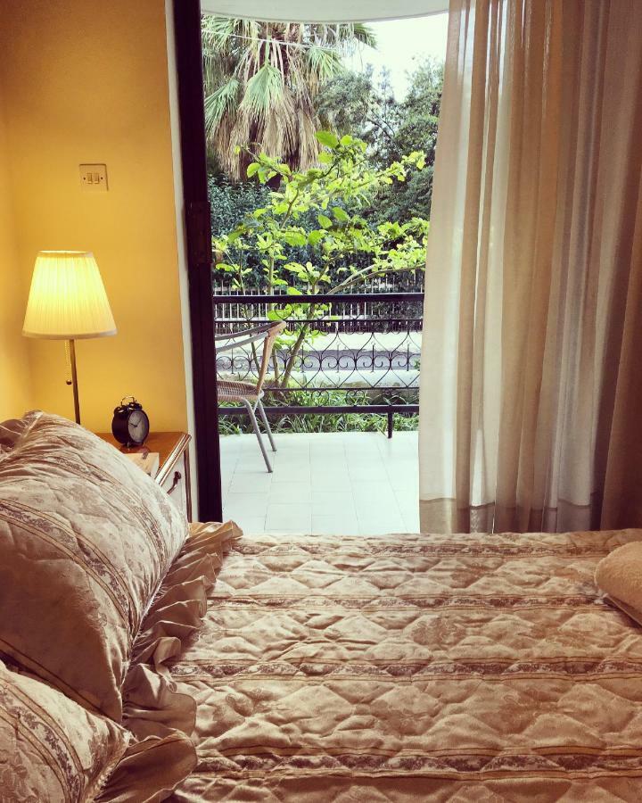 Evripides Vintage Airport Apartment Spata  Bagian luar foto